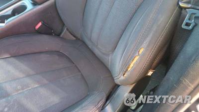 2015 Chrysler 200 Limited - zdjęcie 23 z 28 - miniatura