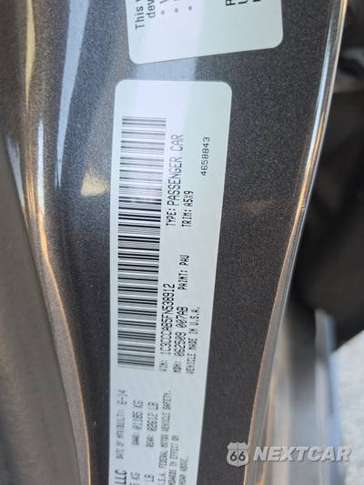 2015 Chrysler 200 Limited - zdjęcie 14 z 28 - miniatura