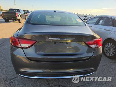 2015 Chrysler 200 Limited - zdjęcie 5 z 28 - miniatura
