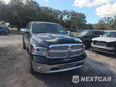 2016 Ram 1500 Laramie Crew Cab Short Bed - zdjęcie 3 z 21 - miniatura