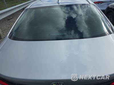 2026 Toyota Corolla LE Sedan - zdjęcie 16 z 19 - miniatura