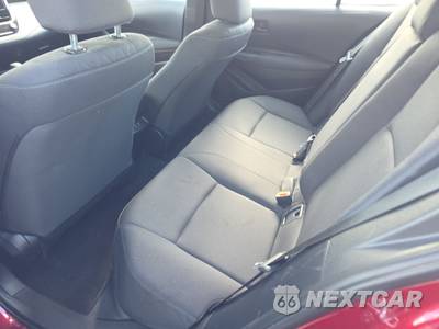 2026 Toyota Corolla LE Sedan - zdjęcie 13 z 31 - miniatura