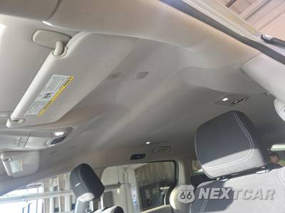 2023 Chrysler Voyager LX 121.6" WB - zdjęcie 21 z 37 - miniatura
