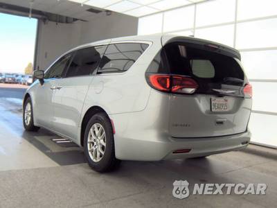 2023 Chrysler Voyager LX 121.6" WB - zdjęcie 6 z 37 - miniatura