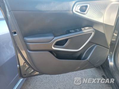 2025 Kia Soul LX - zdjęcie 9 z 30 - miniatura