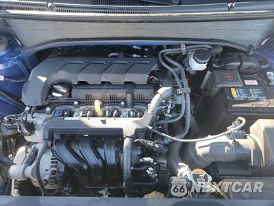 2025 Hyundai Venue SEL - zdjęcie 15 z 25 - miniatura