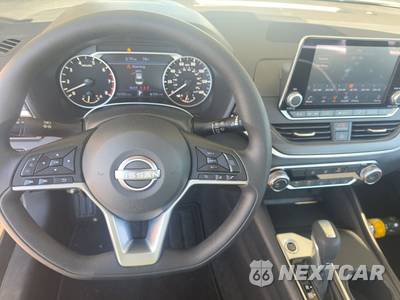 2025 Nissan Altima SV - zdjęcie 11 z 24 - miniatura