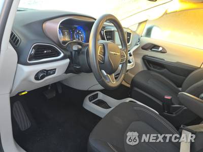 2023 Chrysler Voyager LX 121.6" WB - zdjęcie 11 z 31 - miniatura