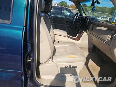 2005 Cadillac Escalade - zdjęcie 8 z 51 - miniatura
