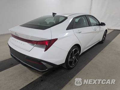 2025 Hyundai Elantra SE - zdjęcie 4 z 32 - miniatura