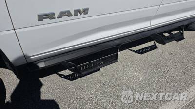 2019 Ram 3500 Tradesman Crew Cab Long Bed DRW - zdjęcie 22 z 46 - miniatura