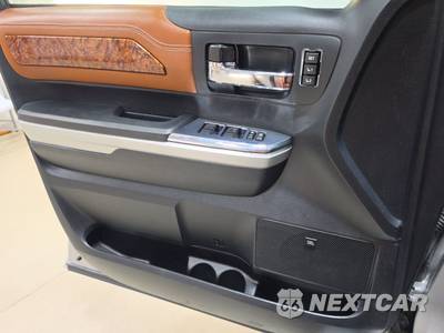 2018 Toyota Tundra 1794 Edition Crew Cab Short Bed - zdjęcie 9 z 43 - miniatura
