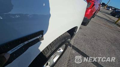 2019 Ram 1500 Tradesman Crew Cab Short Bed - zdjęcie 22 z 28 - miniatura