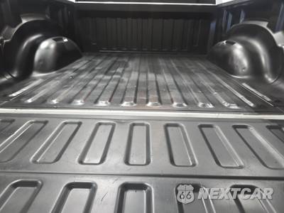 2019 Ram 1500 Tradesman Crew Cab Short Bed - zdjęcie 16 z 28 - miniatura