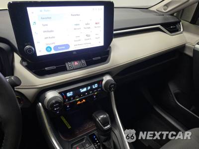 2023 Toyota RAV4 Limited - zdjęcie 11 z 20 - miniatura