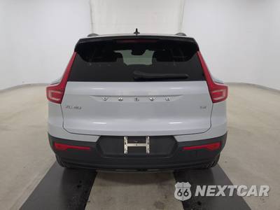 2022 Volvo XC40 T4 R-Design - zdjęcie 5 z 21 - miniatura