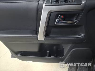 2023 Toyota 4Runner SR5 - zdjęcie 9 z 29 - miniatura