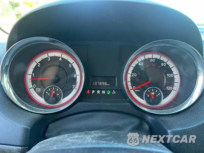 2012 Dodge Grand Caravan SXT 121.2" WB - zdjęcie 13 z 16 - miniatura