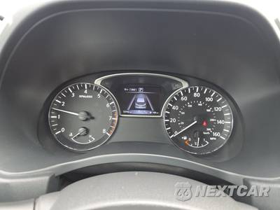 2020 Nissan Pathfinder SV - zdjęcie 12 z 43 - miniatura