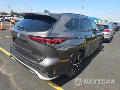 2022 Toyota Highlander XSE - zdjęcie 4 z 36 - miniatura