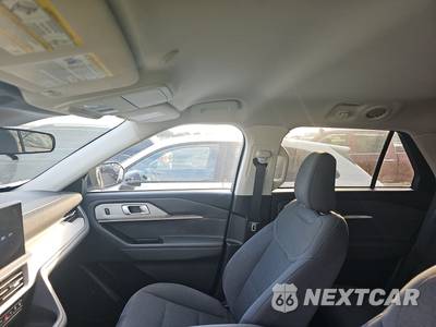 2025 Ford Explorer Active - zdjęcie 19 z 22 - miniatura