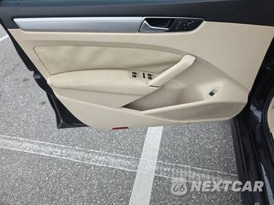 2019 Volkswagen Passat Wolfsburg - zdjęcie 9 z 18 - miniatura