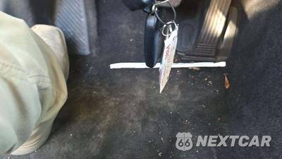 2026 Toyota Camry LE - zdjęcie 21 z 24 - miniatura