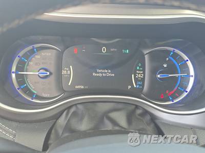 2023 Chrysler Pacifica Hybrid Touring L 121.6" WB - zdjęcie 12 z 26 - miniatura