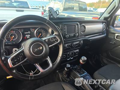 2020 Jeep Gladiator S Edition Crew Cab Medium Bed - zdjęcie 11 z 24 - miniatura