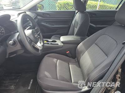 2026 Nissan Altima SV - zdjęcie 7 z 20 - miniatura