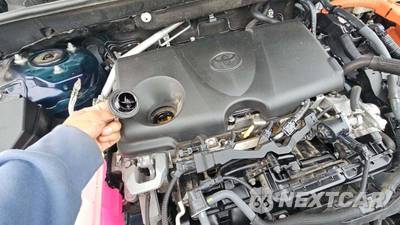 2024 Toyota RAV4 Hybrid XLE - zdjęcie 18 z 26 - miniatura