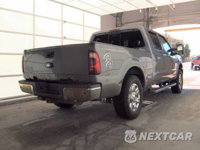 2011 Ford Super Duty F-250 XLT Crew Cab Medium Bed - zdjęcie 4 z 48 - miniatura