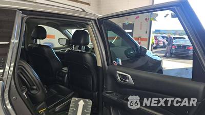 2019 Nissan Pathfinder SL - zdjęcie 45 z 51 - miniatura