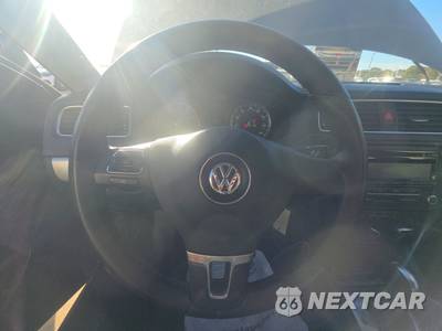 2013 Volkswagen Jetta SE Sedan w/Convenience - zdjęcie 10 z 27 - miniatura