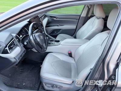 2021 Toyota Camry SE - zdjęcie 25 z 39 - miniatura