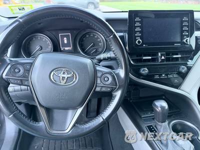 2021 Toyota Camry SE - zdjęcie 26 z 39 - miniatura