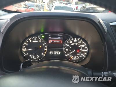 2015 Nissan Pathfinder SV - zdjęcie 18 z 38 - miniatura
