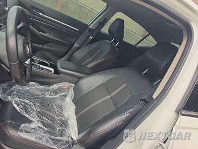 2024 Nissan Altima SR - zdjęcie 11 z 32 - miniatura