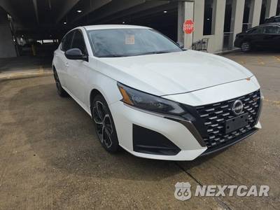 2024 Nissan Altima SR - zdjęcie 3 z 32 - miniatura
