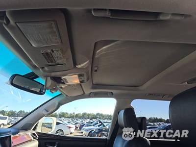 2015 Lexus LX 570 - zdjęcie 18 z 32 - miniatura
