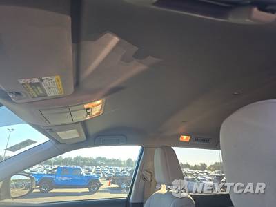 2016 Toyota Highlander LE - zdjęcie 19 z 35 - miniatura