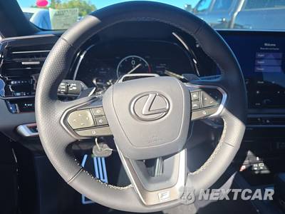 2026 Lexus RX 350 F SPORT Handling - zdjęcie 10 z 18 - miniatura
