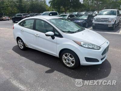 2015 Ford Fiesta SE Sedan - zdjęcie 4 z 19 - miniatura