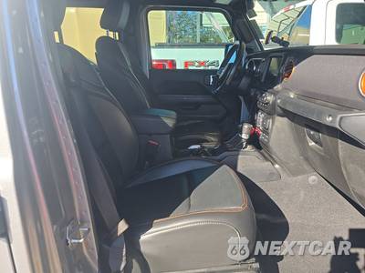 2021 Jeep Gladiator Mojave Crew Cab Medium Bed - zdjęcie 8 z 20 - miniatura