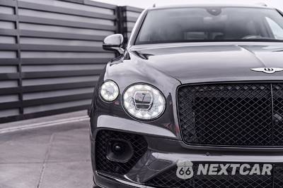 2022 Bentley Bentayga V8 - zdjęcie 7 z 95 - miniatura
