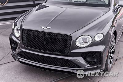 2022 Bentley Bentayga V8 - zdjęcie 5 z 95 - miniatura
