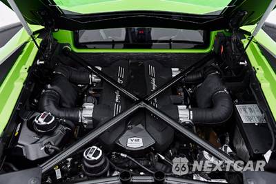 2016 Lamborghini Aventador LP 750-4 Superveloce Coupe - zdjęcie 44 z 99 - miniatura