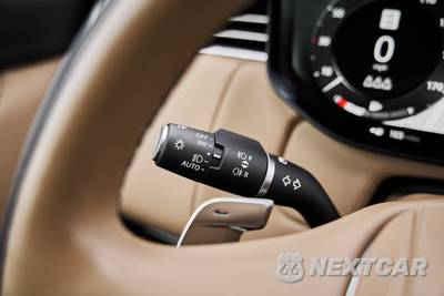 2023 Land Rover Range Rover SE - zdjęcie 53 z 75 - miniatura