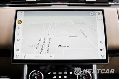 2023 Land Rover Range Rover SE - zdjęcie 66 z 75 - miniatura