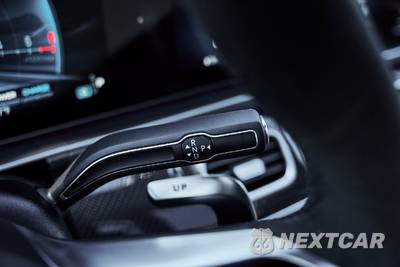 2026 Mercedes-Benz AMG GLS 63 4MATIC+ - zdjęcie 63 z 85 - miniatura